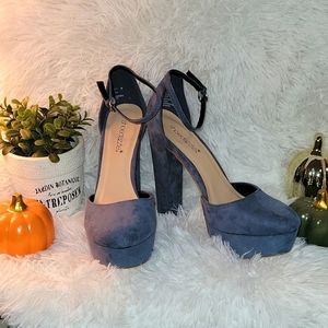 NWOT - Shoe Dazzle - Sabrina Slate Blue Block  Heels 9